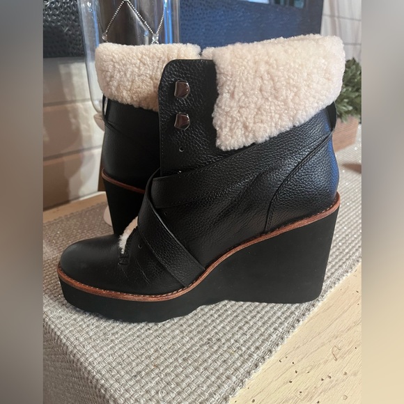 New Coach Kenna Wedge Leather/ Shearling
Boot - Picture 3 of 10